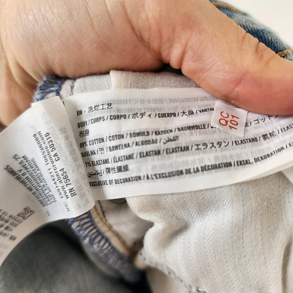 Abercrombie And Fitch The Ankle Straight Ultra High Rise Jeans - Picture 8 of 12